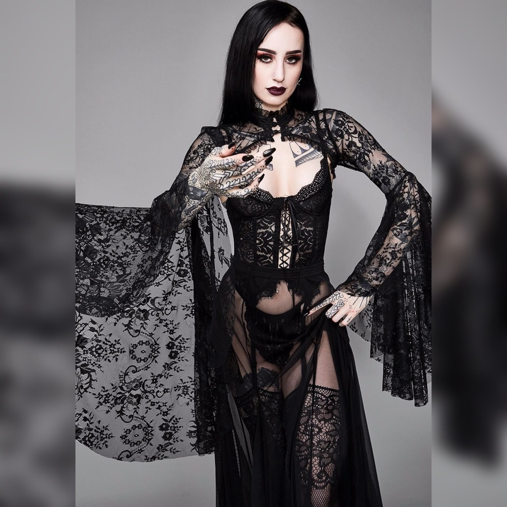 Lace Shrug